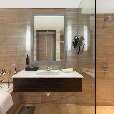 Grand Mercure Singapore Roxy Exterior foto